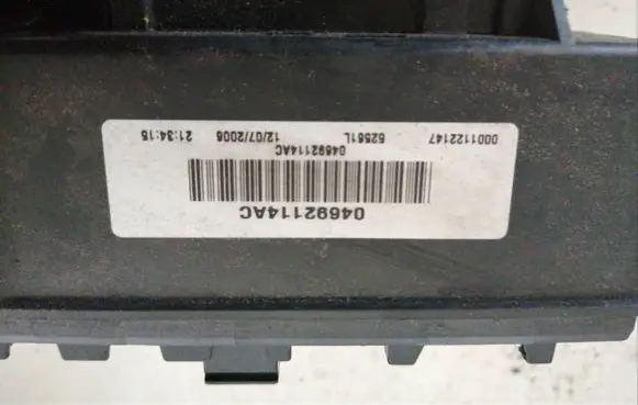 Jeep Grand Cherokee (WJ) Fuse module 04692114AC 0001122147