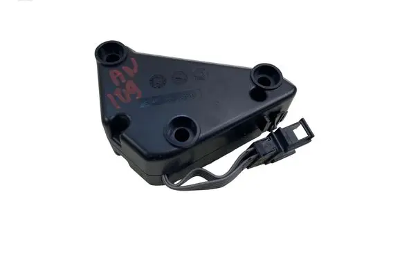 Volkswagen Golf V Sound amplifier 1K0035463D