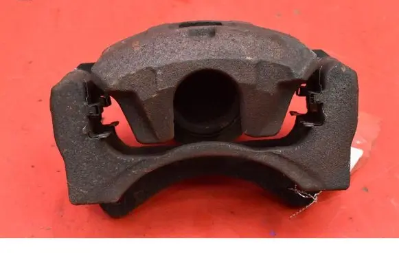 Peugeot 4008 Front brake caliper 