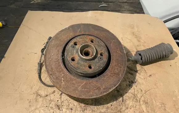 Renault Scenic III - Grand scenic III Front wheel hub