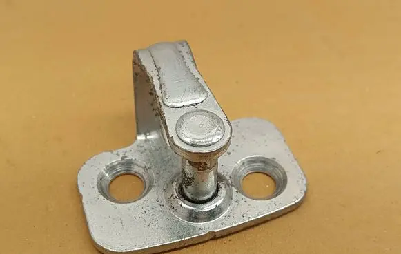 Tesla Model S Rear door lock loop/hook striker 16896766