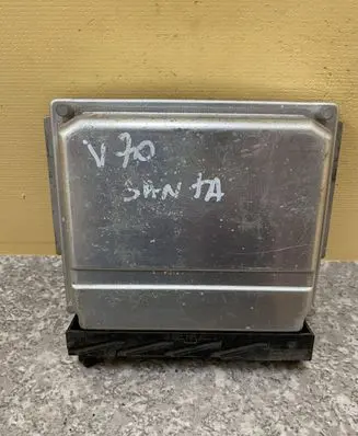 Volvo V70 Engine control unit/module 30637733A 1039S00009