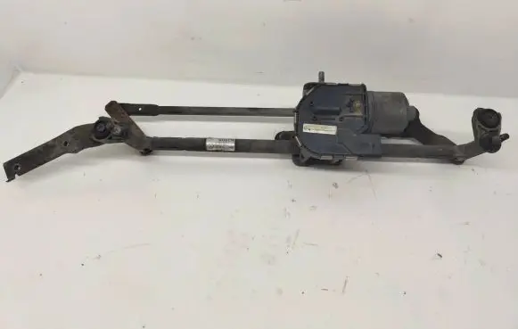 Skoda Octavia Mk2 (1Z) Front wiper linkage and motor 1397220652 SK1955119 1109314376