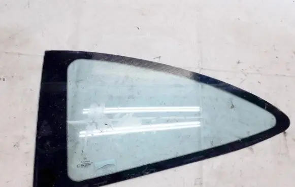 Mercedes-Benz CLK A208 C208 Rear side window