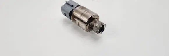 Ford Focus Air conditioning (A/C) pressure sensor 3S4H19D594AA 283502