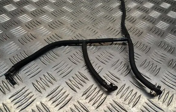 Fuel return line/hose
