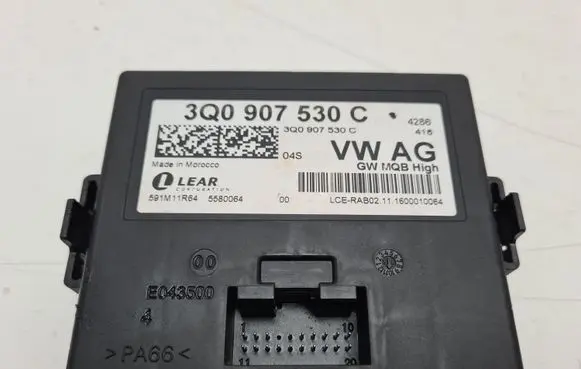 Skoda Octavia Mk3 (5E) Gateway control module 3Q0907530C