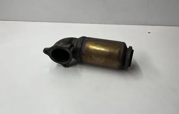 Mercedes-Benz E AMG W212 Muffler pipe connector clamp A2124901614