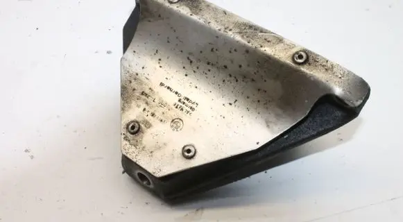 BMW 5 F10 F11 Engine mounting bracket 6777628