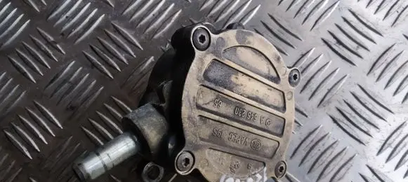 Vacuum pump