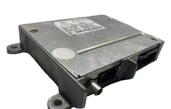 Mercedes-Benz C W203 Bluetooth control unit module A2118209285 UH03MM01LR