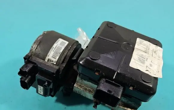 Citroen C5 Air suspension compressor 9654068680 IMPRK1563550