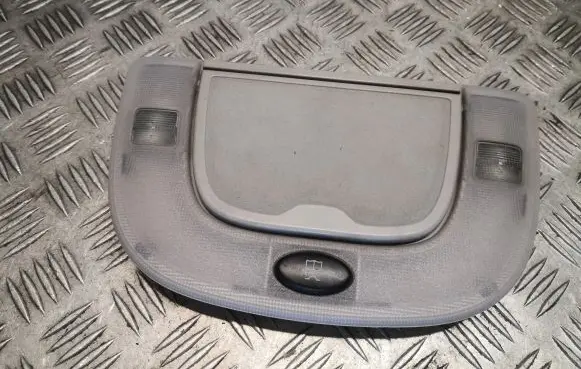 Mercedes-Benz S W220 Front seat light 2208200301 A2208200301