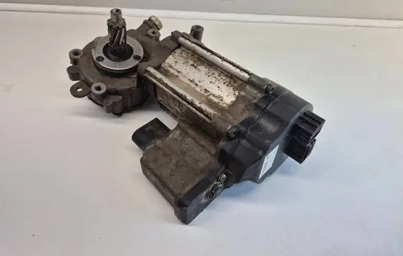 Volkswagen PASSAT B6 Steering rack 1k1909144m