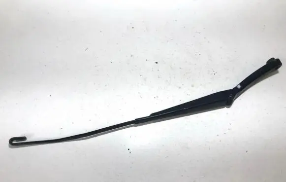 Front wiper blade arm