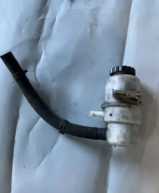 Chrysler Grand Voyager V Power steering fluid tank/reservoir 