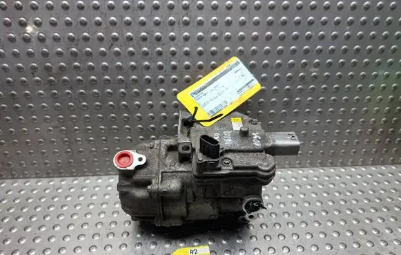 Toyota Auris E180 Air conditioning (A/C) compressor (pump) S26405158 0422001031