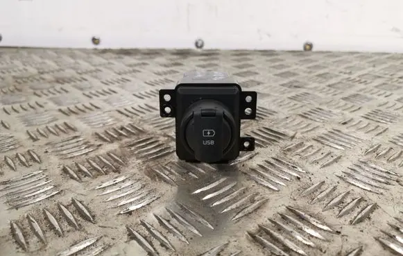 KIA Sorento USB socket connector 96125C5000