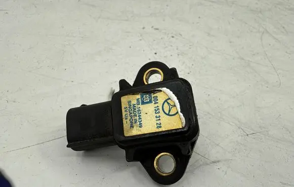 Mercedes-Benz C W203 Air pressure sensor A0041533128