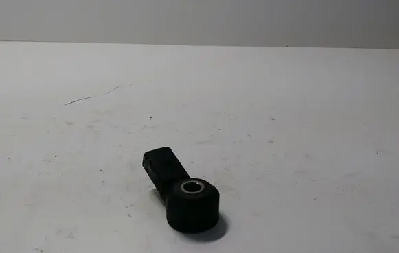 Audi A4 S4 B6 8E 8H Detonation knock sensor 030905377C