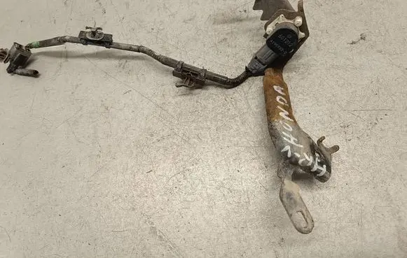 Honda HR-V Air suspension front height level sensor 6G1212 A1959232
