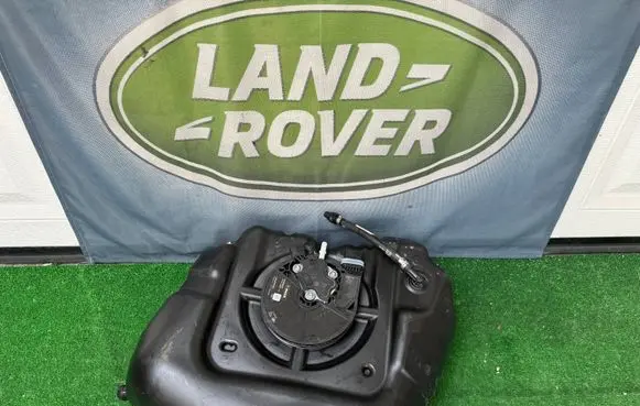 Land Rover Range Rover Evoque L538 AdBlue liquid reservoir GJ32-57228-A