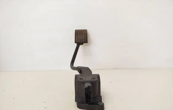 Citroen C5 Accelerator throttle pedal 86ET30 2213979