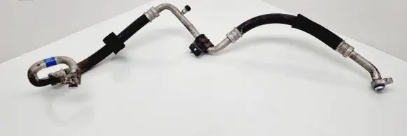 KIA Carnival Air conditioning (A/C) pipe/hose