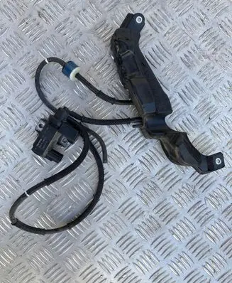 Toyota C-HR I Valve vacuum 23101-47010