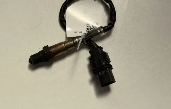 BMW 1 E81 E87 Lambda probe sensor 0281004079 7804369