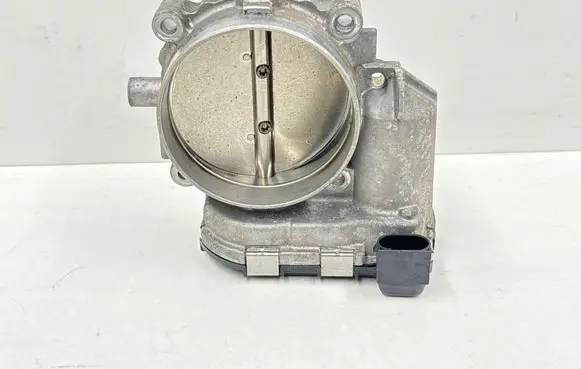 Mercedes-Benz CLS C218 X218 Throttle valve A2781410025 0280750514 10223