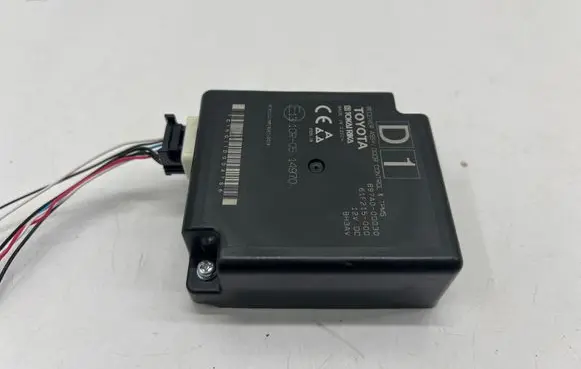 Toyota Yaris XP210 Door central lock control unit/module 897A00D030