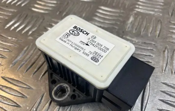 Subaru Impreza III ESP acceleration yaw rate sensor 27542FG000 0265005706 7012231