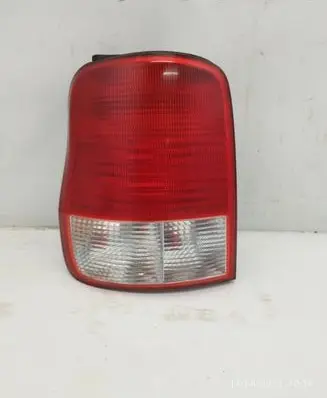 KIA Sedona Rear/tail lights