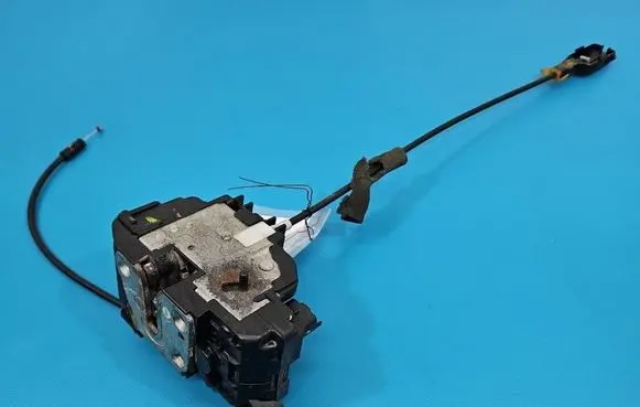 Renault Modus Rear door lock IMPRK1605775