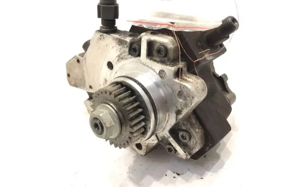 Fuel injection high pressure pump