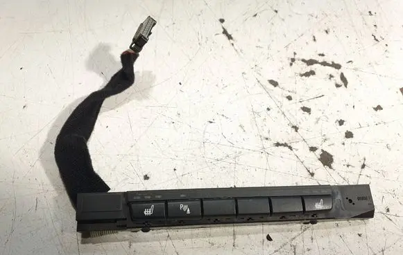 BMW 3 E90 E91 Seat heating switch 6962606 03743672 110187