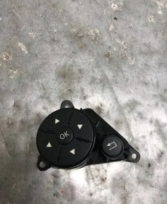 Mercedes-Benz C W204 Steering wheel buttons/switches A2048210151-BILI A2048210151
