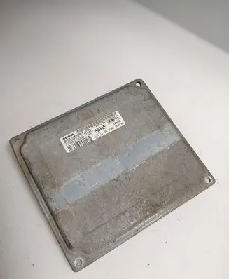 Ford Fiesta Engine control unit/module 4S6112A650SE S120977015G 6bhe