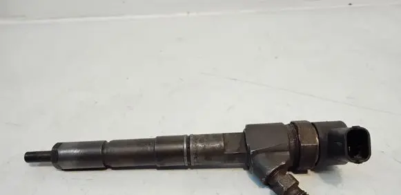 Fiat Croma Fuel injector 0445110213