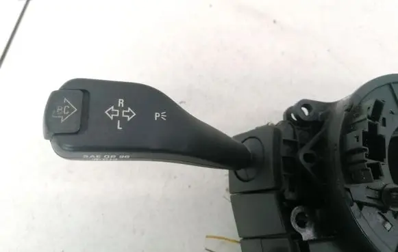 BMW X5 E53 Indicator stalk 8363668M 0110401025
