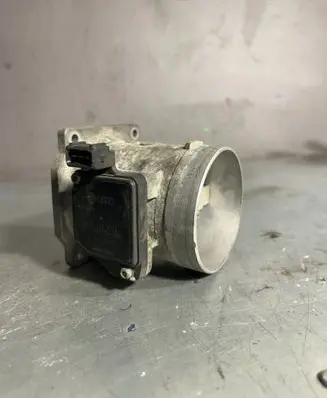 Audi A6 S6 C5 4B Mass air flow meter 078133471A 11005 AFH7008B