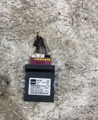 BMW X5 F15 Fuel injection pump control unit/module 7371832 5589210 0140718531