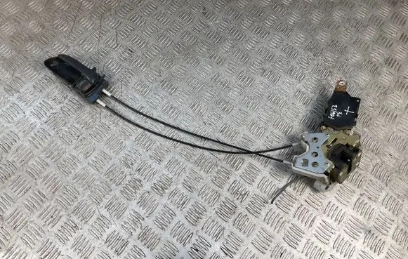 Subaru Forester SG Front door lock