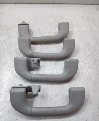 Mercedes-Benz C W204 A set of handles for the ceiling 