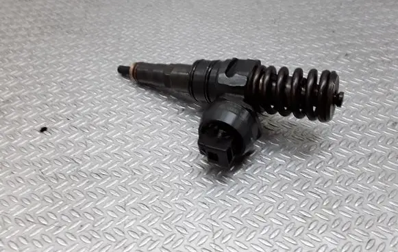 Volkswagen Sharan Fuel injector 038130073AK