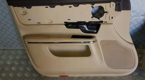 Jaguar XJ X351 Front door card panel trim AW93-F23713-C