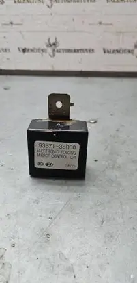 KIA Sorento Wing mirror control module 935713E000