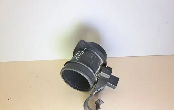 Volvo V70 Mass air flow meter 30715175 0281006877