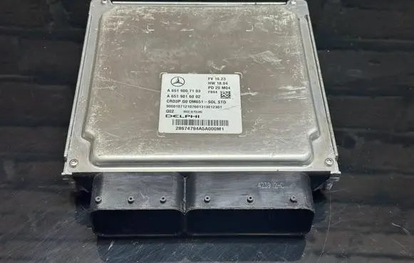 Mercedes-Benz Sprinter W906 Engine control unit/module A6519007103 A6519016002